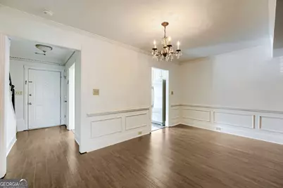 410 Forestgate Court, Sandy Springs, GA 30350 - Photo 8