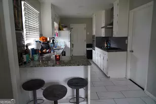 1013 Laurel St, Morrow, GA 30260 - Photo 2