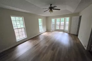 141 Club Cir, Stockbridge, GA 30281 - Photo 4