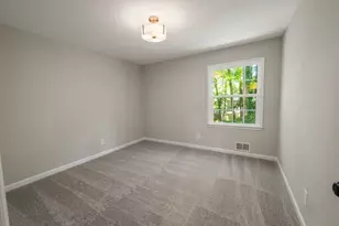 5382 Rockbridge Rd, Stone Mountain, GA 30088 - Photo 14