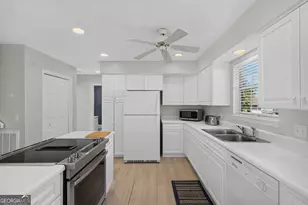 10 Center Pl, Tybee Island, GA 31328 - Photo 22