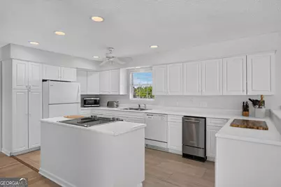 10 Center Place, Tybee Island, GA 31328 - Photo 20