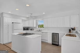 10 Center Pl, Tybee Island, GA 31328 - Photo 20