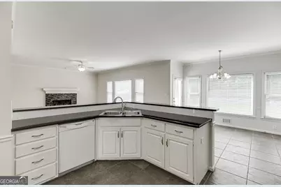 4102 Trotters Way Drive, Snellville, GA 30039 - Photo 12