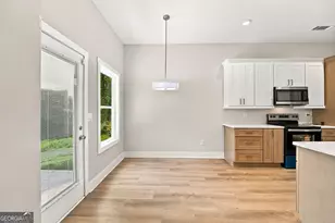 3902 Bouldercrest Rd, Ellenwood, GA 30294 - Photo 6