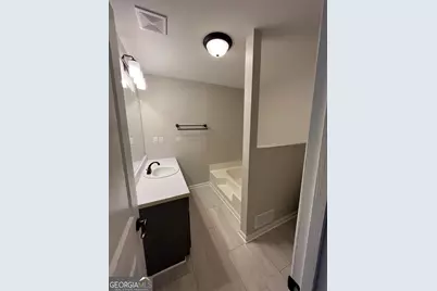 355 The Plaza, Athens, GA 30606 - Photo 8