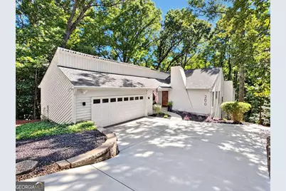 200 Pitch Lake Lane, Roswell, GA 30076 - Photo 1