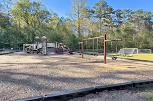 200 Pitch Lake Ln, Roswell, GA 30076 - Photo 48