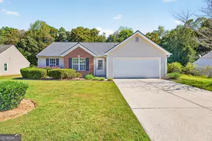 6285 Huntcliff Dr, Flowery Branch, GA 30542 - Photo 1