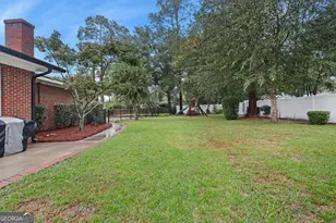 525 S Lewis St, Metter, GA 30439 - Photo 42