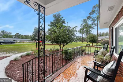525 S Lewis Street, Metter, GA 30439 - Photo 6