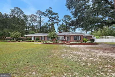 525 S Lewis Street, Metter, GA 30439 - Photo 2