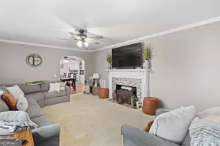 525 S Lewis St, Metter, GA 30439 - Photo 8
