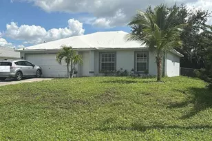 432 SW 5th St, Cape Coral, FL 33991 - Photo 2