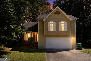 1207 Tyne Way, Stone Mountain, GA 30088 - Photo 2