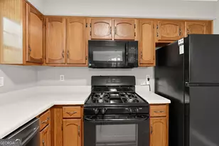 1207 Tyne Way, Stone Mountain, GA 30088 - Photo 16