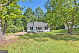 200 Prestigious Pl, Senoia, GA 30276 - Photo 2