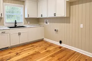 405 N Broughton St, Ailey, GA 30410 - Photo 6