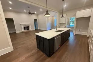 1051 Waverly Dr, Griffin, GA 30224 - Photo 14