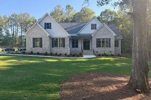 1051 Waverly Dr, Griffin, GA 30224 - Photo 2