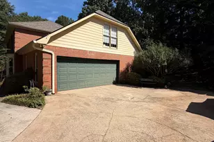 2722 Innsbruck Ln, Marietta, GA 30062 - Photo 4