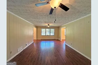 5377 Rockmoor Drive, Stone Mountain, GA 30088 - Photo 6