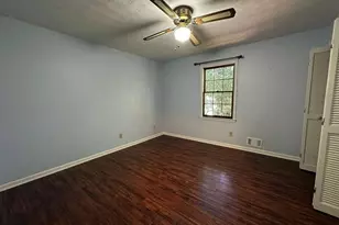 5377 Rockmoor Dr, Stone Mountain, GA 30088 - Photo 18