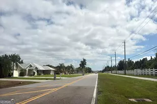25434 Rampart Blvd, Punta Gorda, FL 33983 - Photo 4