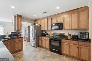 271 Stillwood Dr, Winder, GA 30680 - Photo 12