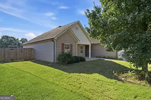 271 Stillwood Dr, Winder, GA 30680 - Photo 4