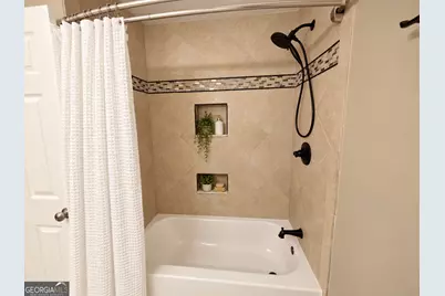 3205 Flamingo Drive SW, East Point, GA 30344 - Photo 14