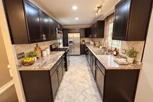 3205 Flamingo Dr SW, East Point, GA 30344 - Photo 10