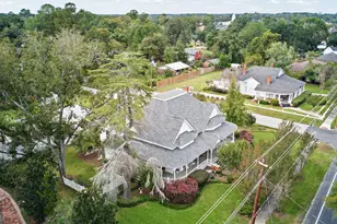 310 S Lewis St, Metter, GA 30439 - Photo 4