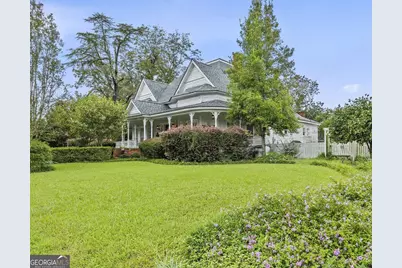 310 S Lewis Street, Metter, GA 30439 - Photo 1