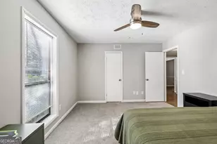 402 Dunbar Dr, Dunwoody, GA 30338 - Photo 20