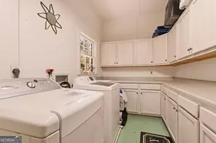38 Sherwood Dr, Newnan, GA 30263 - Photo 14