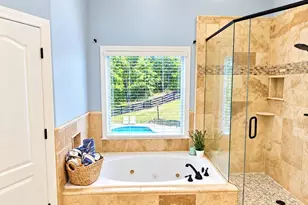 5723 Ridgewater Cir, Gainesville, GA 30506 - Photo 16