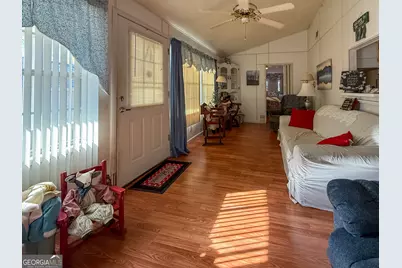 988 Mountain Shadows Drive, Cleveland, GA 30528 - Photo 2