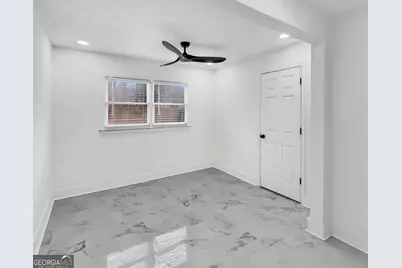 136 Victor Circle NW, Atlanta, GA 30314 - Photo 6