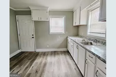 4369 Azalea Drive, Macon, GA 31210 - Photo 4