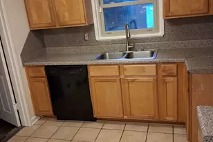 2876 Belvedere Ln, Decatur, GA 30032 - Photo 6