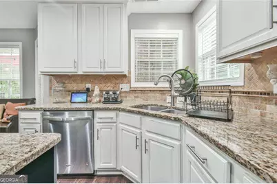987 Park Hollow Way, Lawrenceville, GA 30043 - Photo 8
