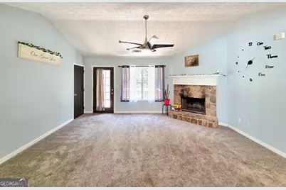 801 Pointe Trail, Locust Grove, GA 30248 - Photo 16