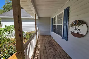 801 Pointe Trail, Locust Grove, GA 30248 - Photo 4