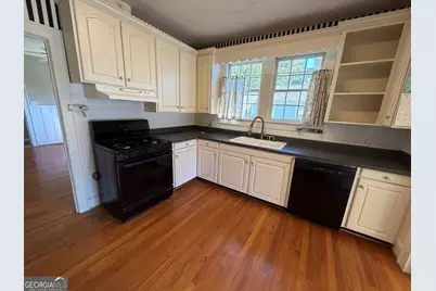 508 Charlton Street NW, Rome, GA 30165 - Photo 10