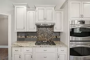201 Lake Hills Pl, Trenton, GA 30752 - Photo 10