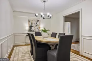 2218 Peachtree Rd NW, Atlanta, GA 30309 - Photo 18