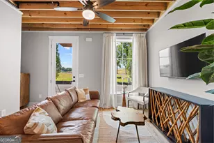667 5th St, Fayetteville, GA 30214 - Photo 10