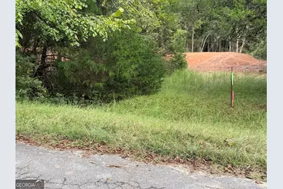100 Winding Lane, Locust Grove, GA 30248 - Photo 2