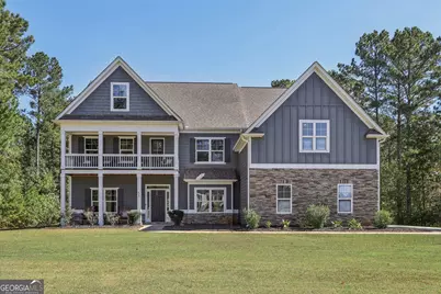 55 Fox Hall Crossing E, Senoia, GA 30276 - Photo 1